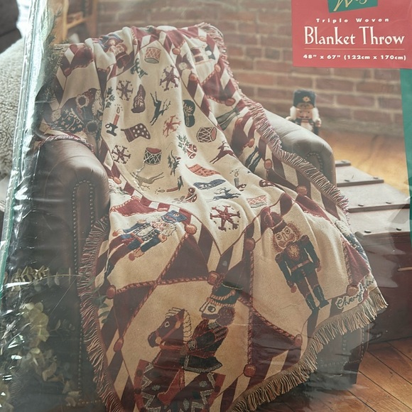 Crown Crafts Other - NWT VTG  Crown Crafts NUTCRACKER Christmas Tapestry Blanket Throw Holiday 48”X67